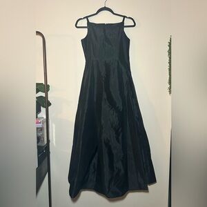 David's Bridal Michaelangelo Black Formal Wedding Brides Maid of Honor Dress 14